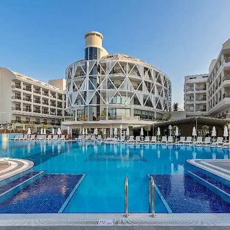 Hotel Crown Sunshine Side