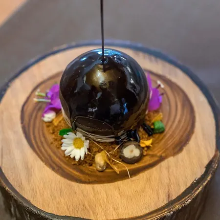 Hotel Crown Sunshine Sidé