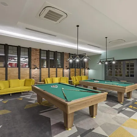 Hotel Crown Sunshine