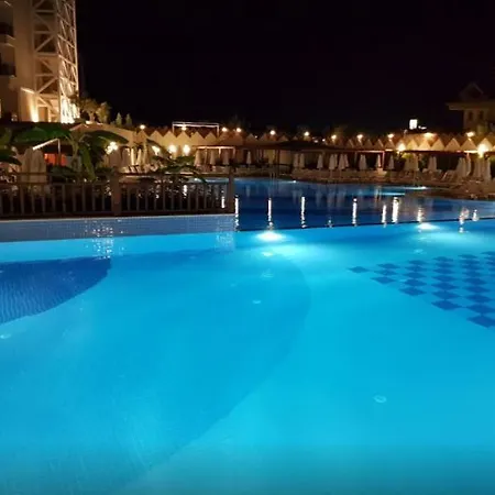 Crown Sunshine Hotel Sidé