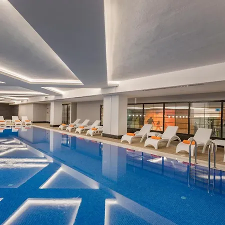 Crown Sunshine Szálloda