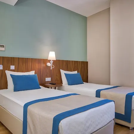 Ξενοδοχείο Crown Sunshine 5*