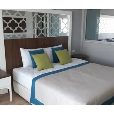 Crown Sunshine 5* Σιντέ