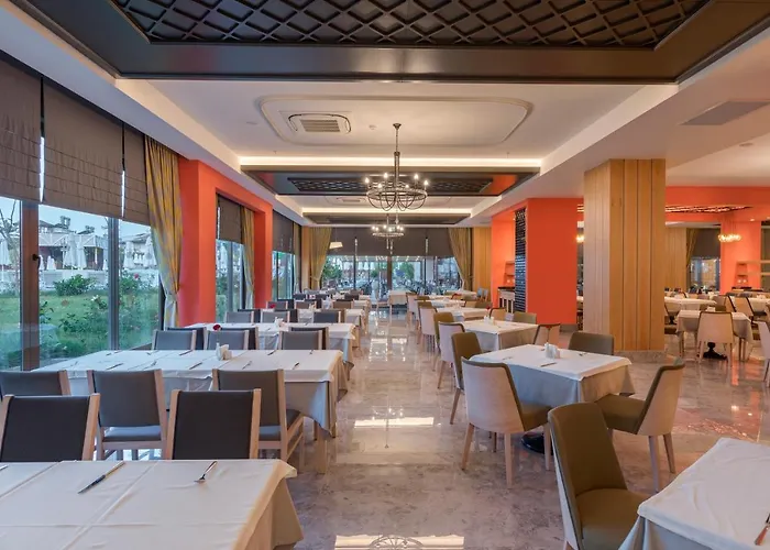 Hotel Crown Sunshine 5*